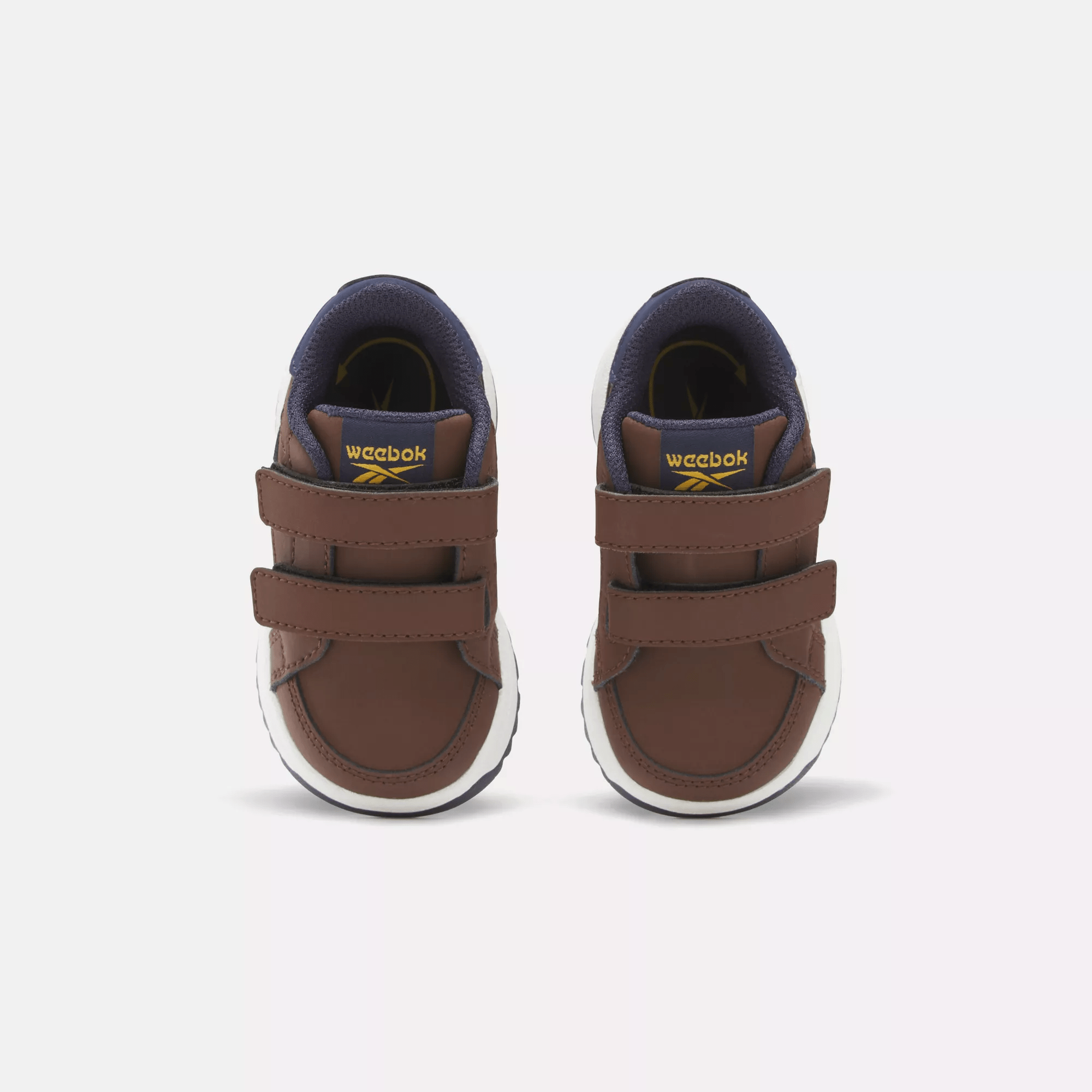 Weebok Clasp Low Shoes